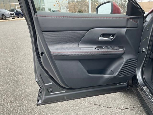 New 2026 Nissan Kicks SR w/ SR Premium Package image 10