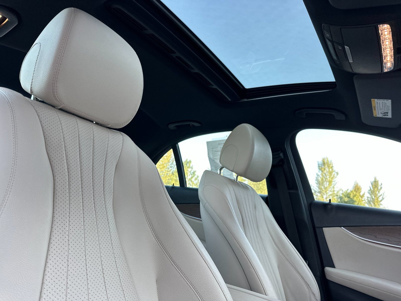 Used 2019 Mercedes-Benz E 300 image 16
