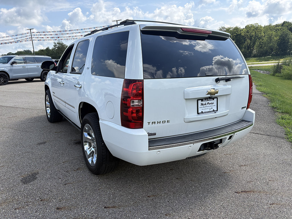 Used 2010 Chevrolet Tahoe LTZ RWD image 3
