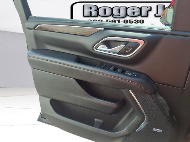 Used 2021 Chevrolet Tahoe Premier w/ Premium Package AWD/4WD image 22