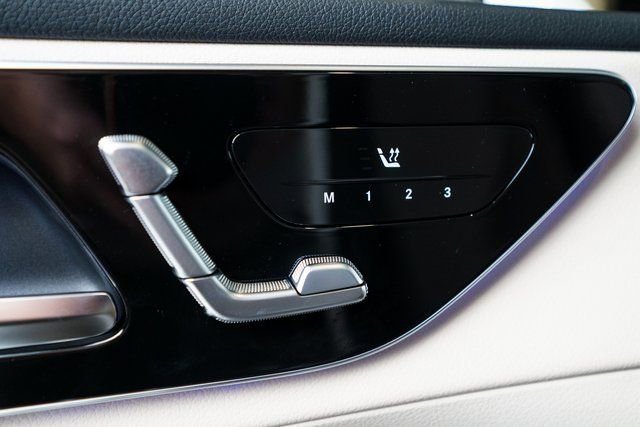 New 2026 Mercedes-Benz GLC 300 4MATIC image 14