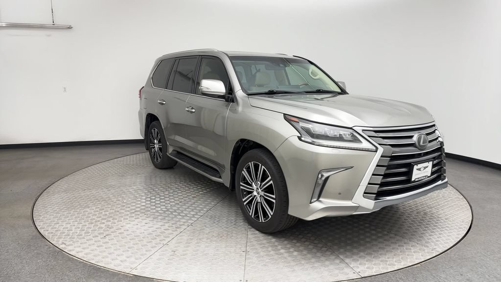 Used 2018 Lexus LX 570 4WD w/ Luxury Package image 8