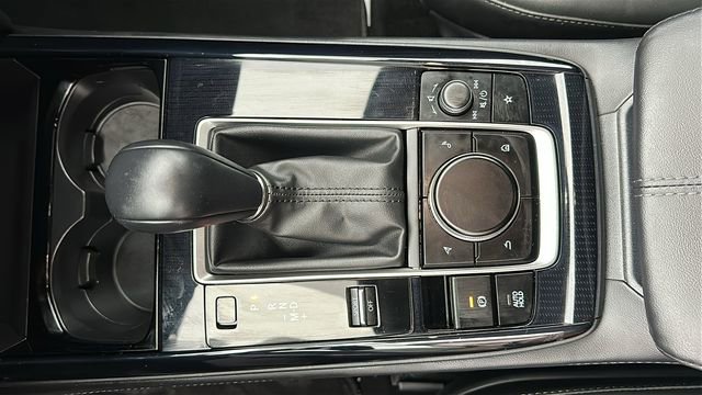 Used 2025 MAZDA CX-30 AWD 2.5 S w/ Select Sport Pkg image 13