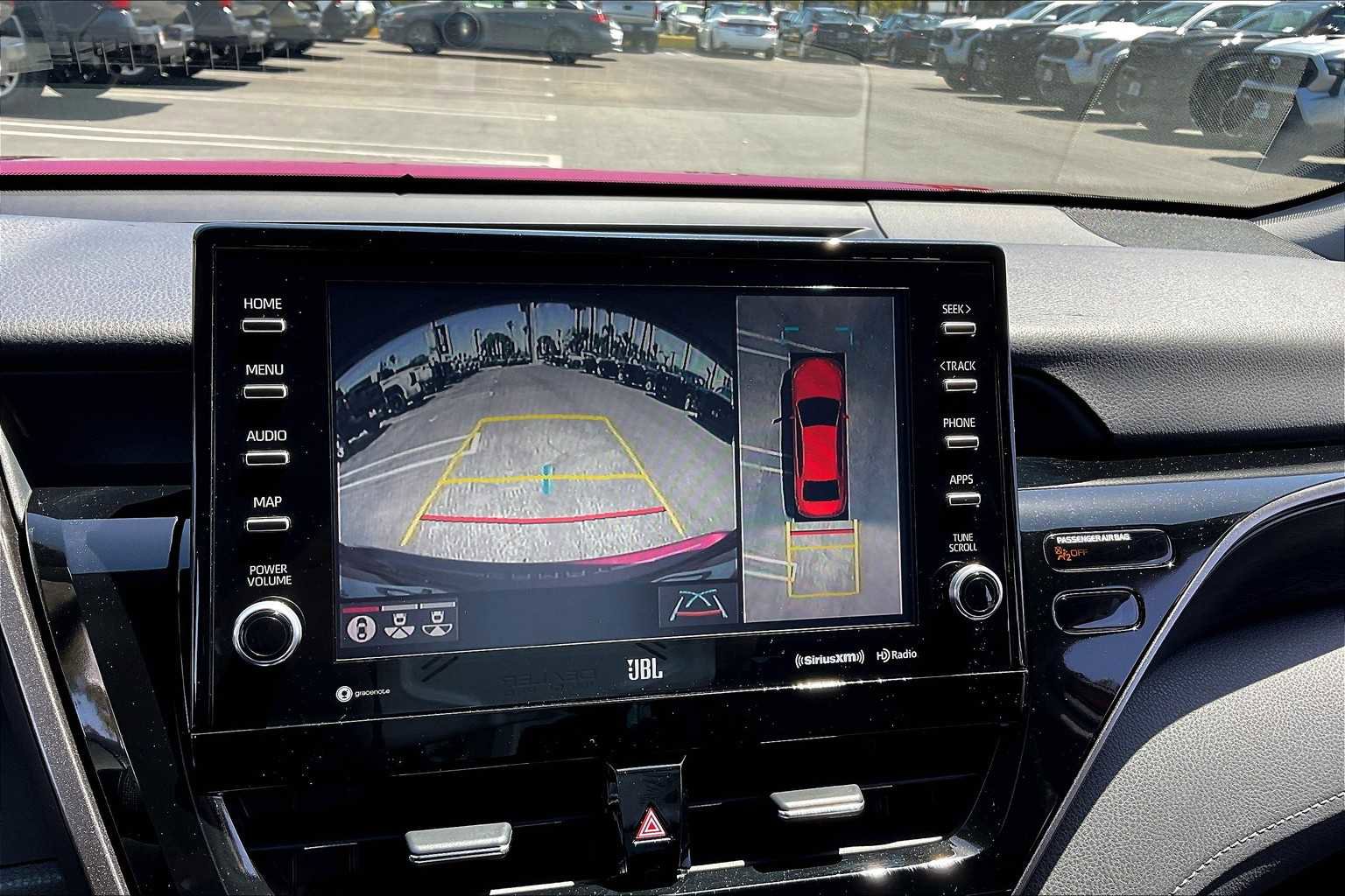 Used 2022 Toyota Camry XLE w/ Navigation Upgrade Package FWD image 24