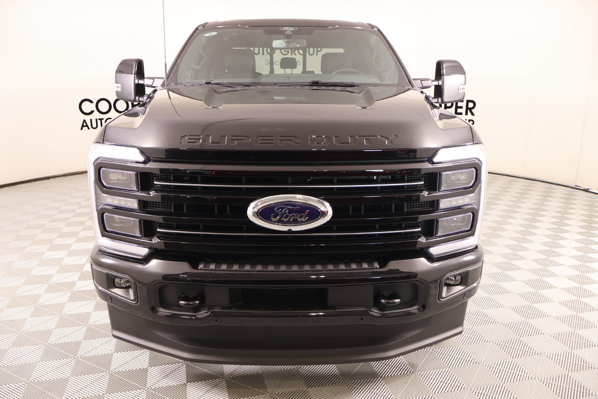 Used 2026 Ford F250 Platinum w/ FX4 Off-Road Package AWD/4WD image 10