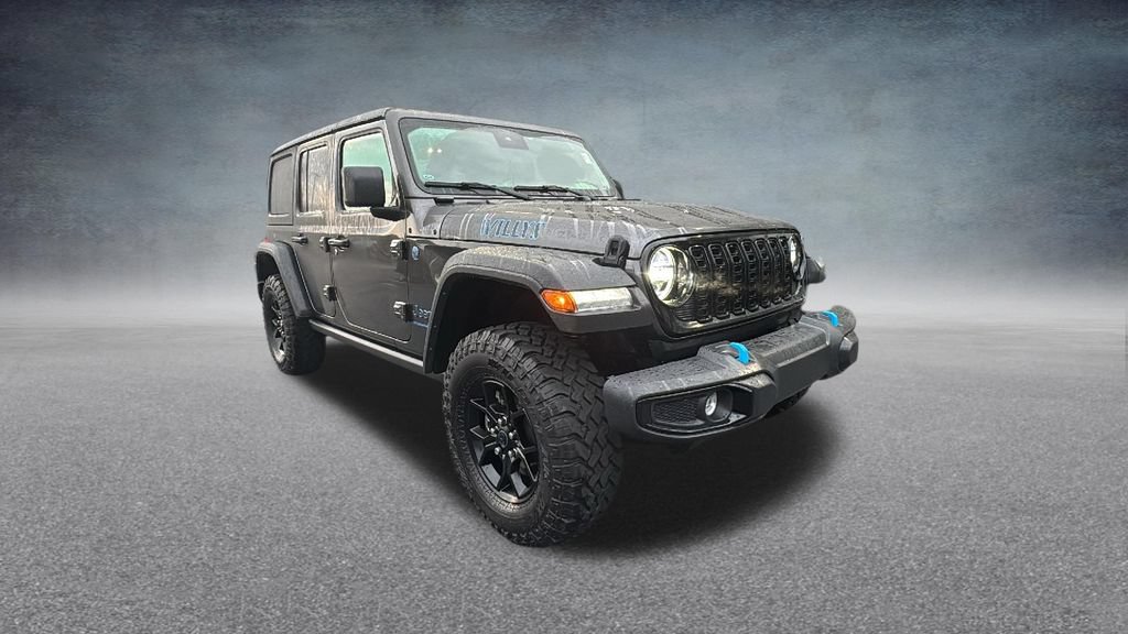 Used 2024 Jeep Wrangler Unlimited AWD/4WD image 2