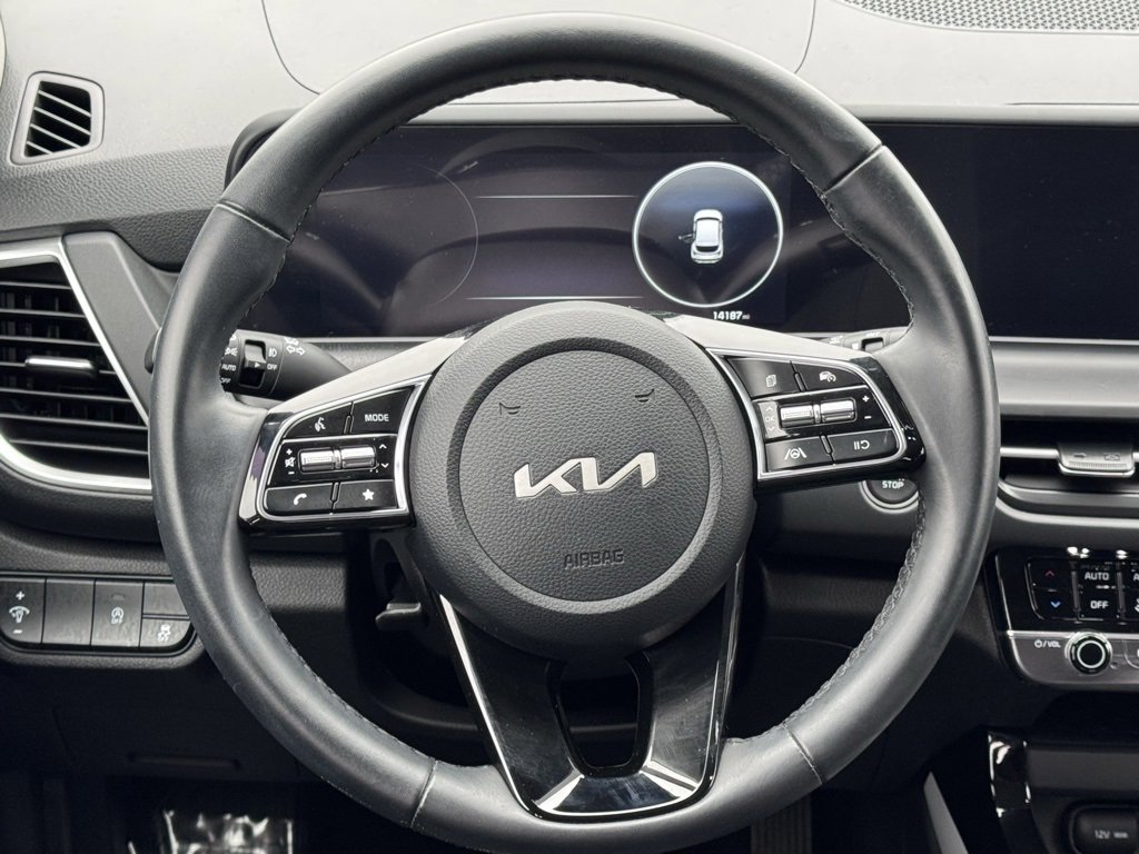 Used 2024 Kia Seltos EX image 7