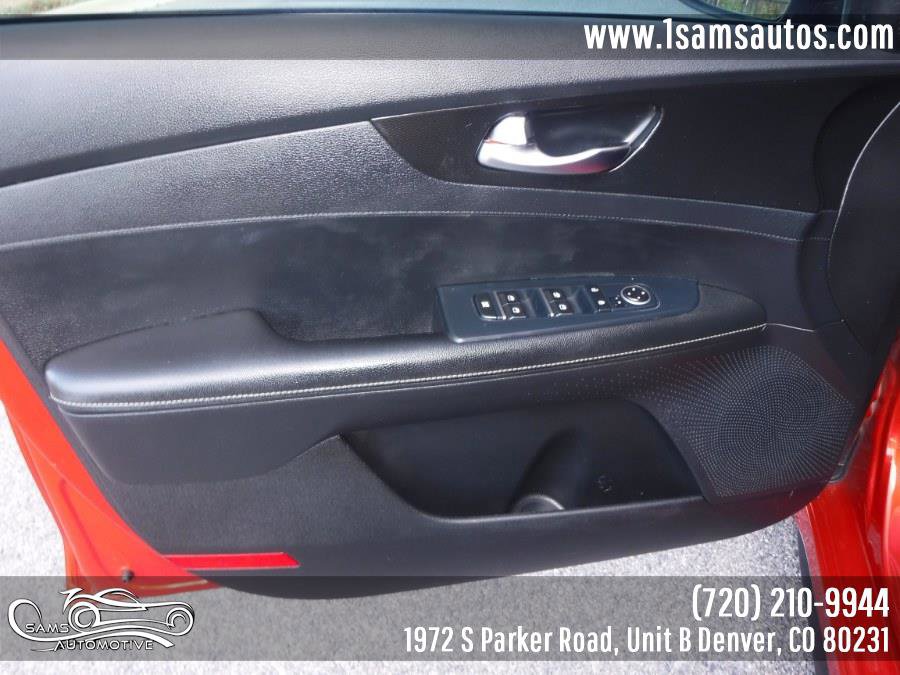 Used 2020 Kia Forte GT-Line image 32