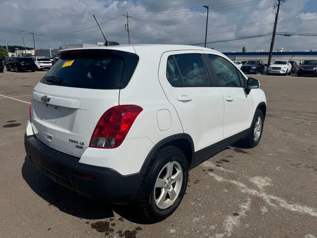 Used 2016 Chevrolet Trax LS AWD/4WD image 5