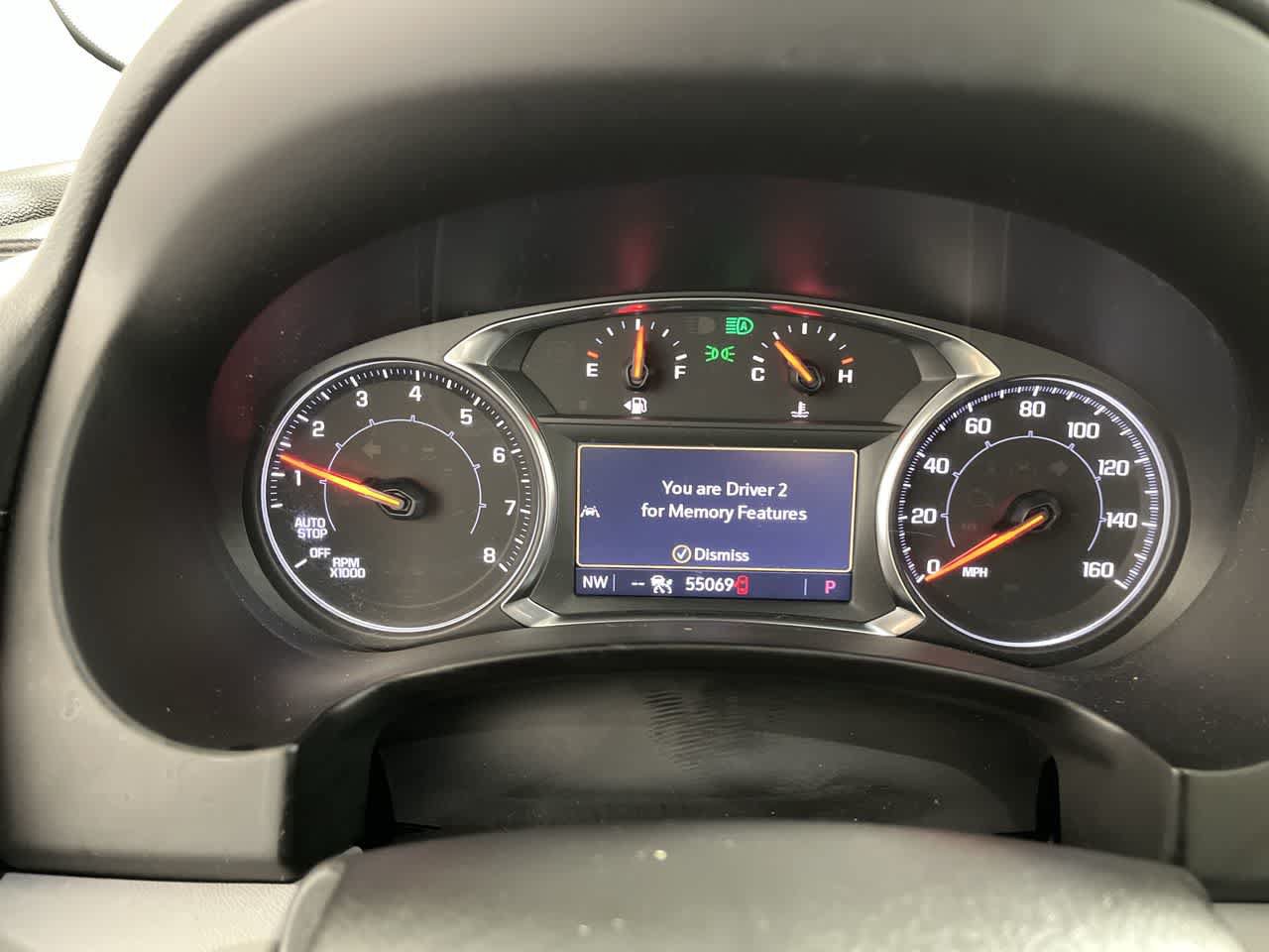 Used 2023 GMC Terrain SLT w/ Tech Package AWD/4WD image 17