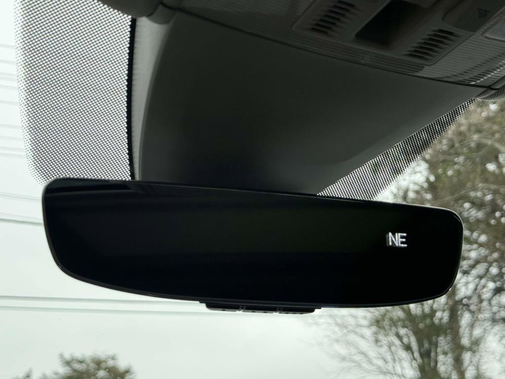 Used 2021 Volkswagen Atlas SEL image 18