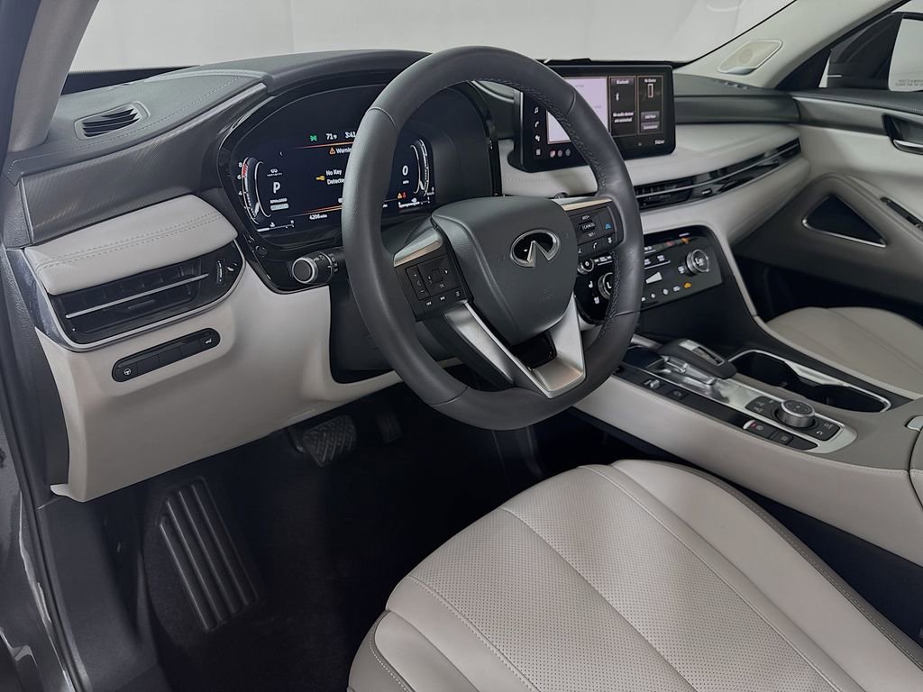 Certified 2026 INFINITI QX60 Luxe w/ Cargo Package FWD image 11