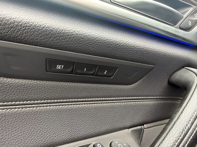 Used 2020 BMW 540i xDrive w/ Convenience Package image 11