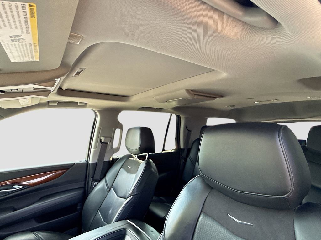Used 2019 Cadillac Escalade Premium Luxury image 29