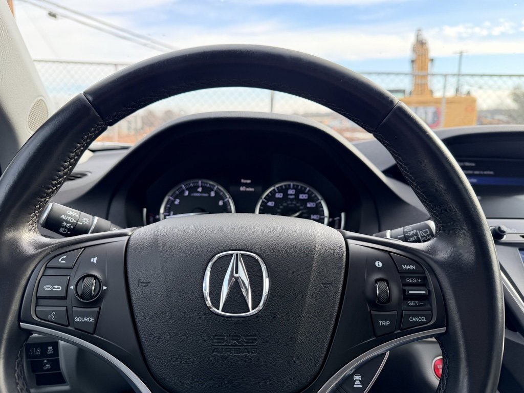 Used 2020 Acura MDX SH-AWD image 25