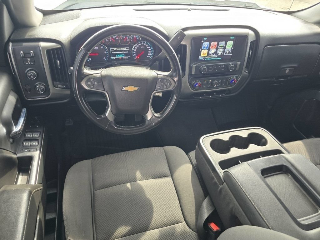 Used 2018 Chevrolet Silverado 1500 LT w/ All Star Edition AWD/4WD image 24