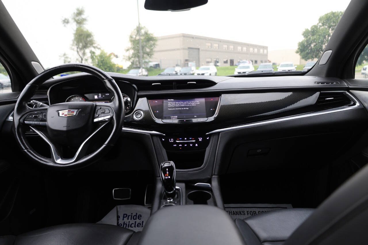 Used 2020 Cadillac XT6 Sport AWD/4WD image 14