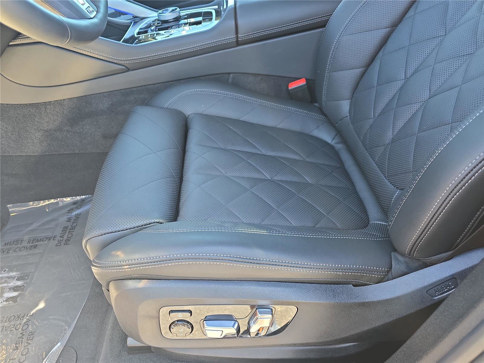 Used 2025 BMW X6 M60i image 17