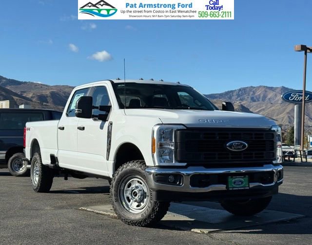 New 2026 Ford F350 XL w/ XL Off-Road Package