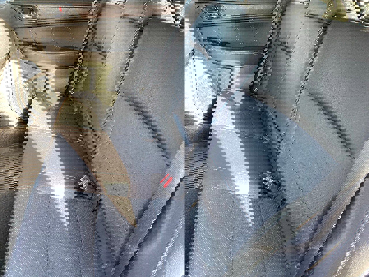 Used 2018 Subaru Outback 2.5i Limited image 11