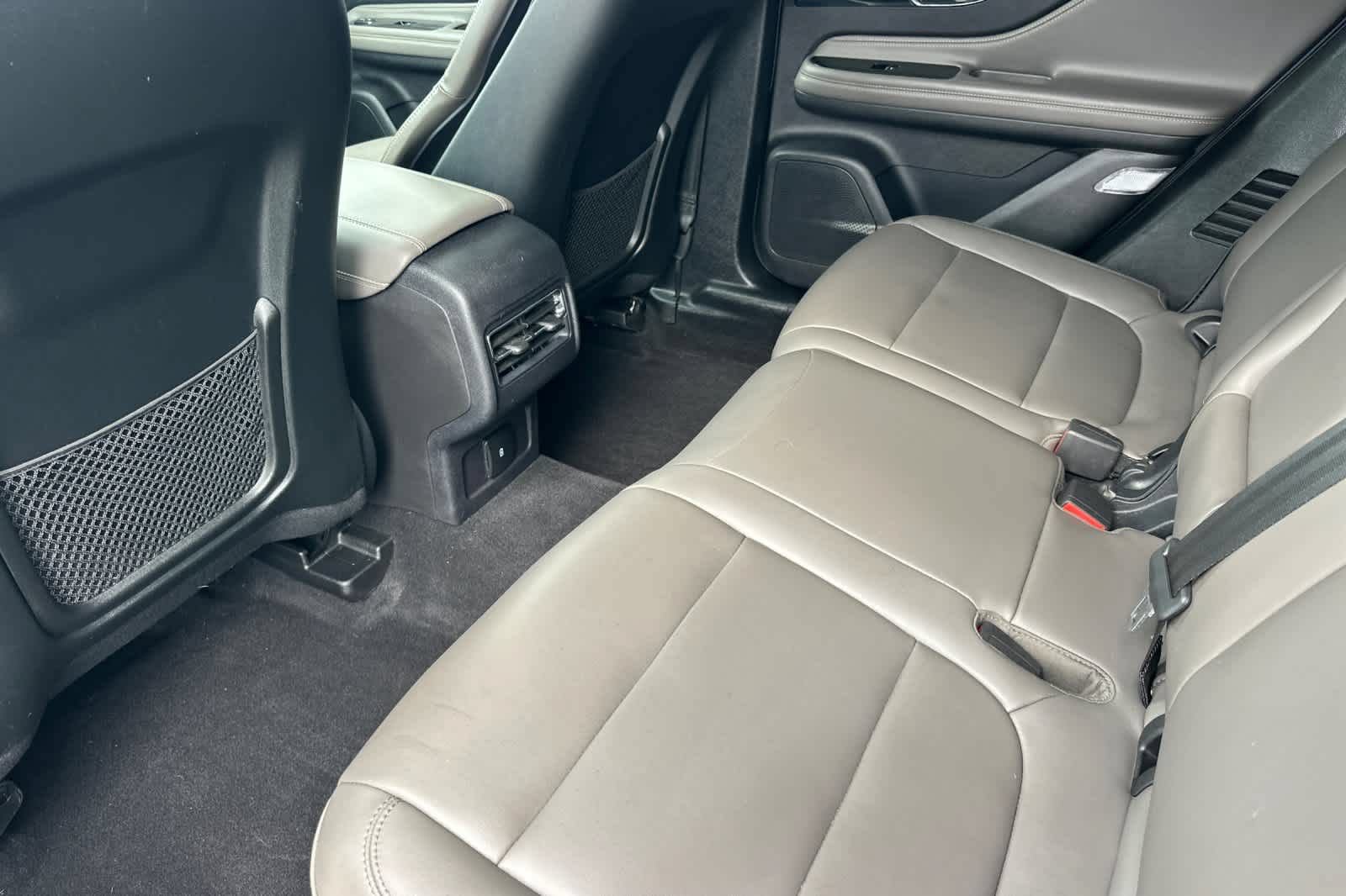 Certified 2024 Lincoln Corsair FWD image 4