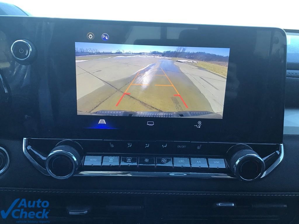 Used 2025 Chevrolet Colorado LT w/ Advanced Trailering Package image 36