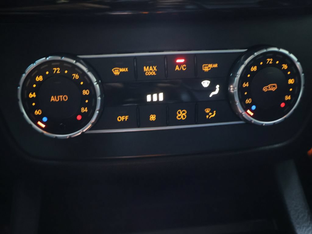 Used 2018 Mercedes-Benz GLE 350 4MATIC w/ Premium 2 Package image 25