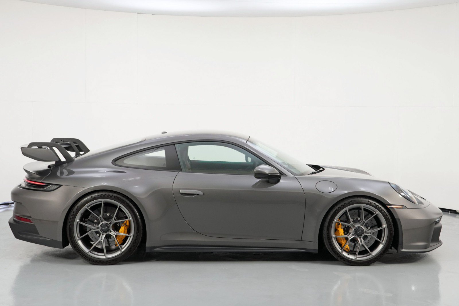 Used 2023 Porsche 911 GT3 RWD image 54