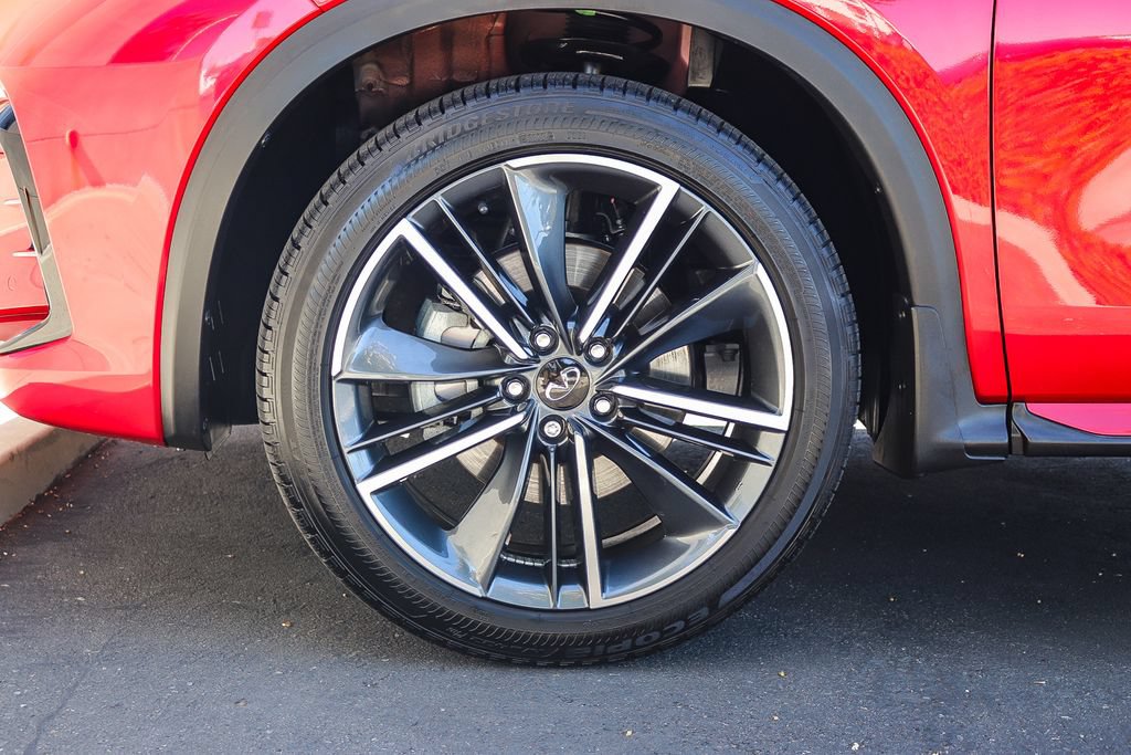 Certified 2024 INFINITI QX55 Essential AWD/4WD image 10