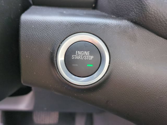 Used 2024 GMC Terrain Denali w/ Denali Premium Package AWD/4WD image 17