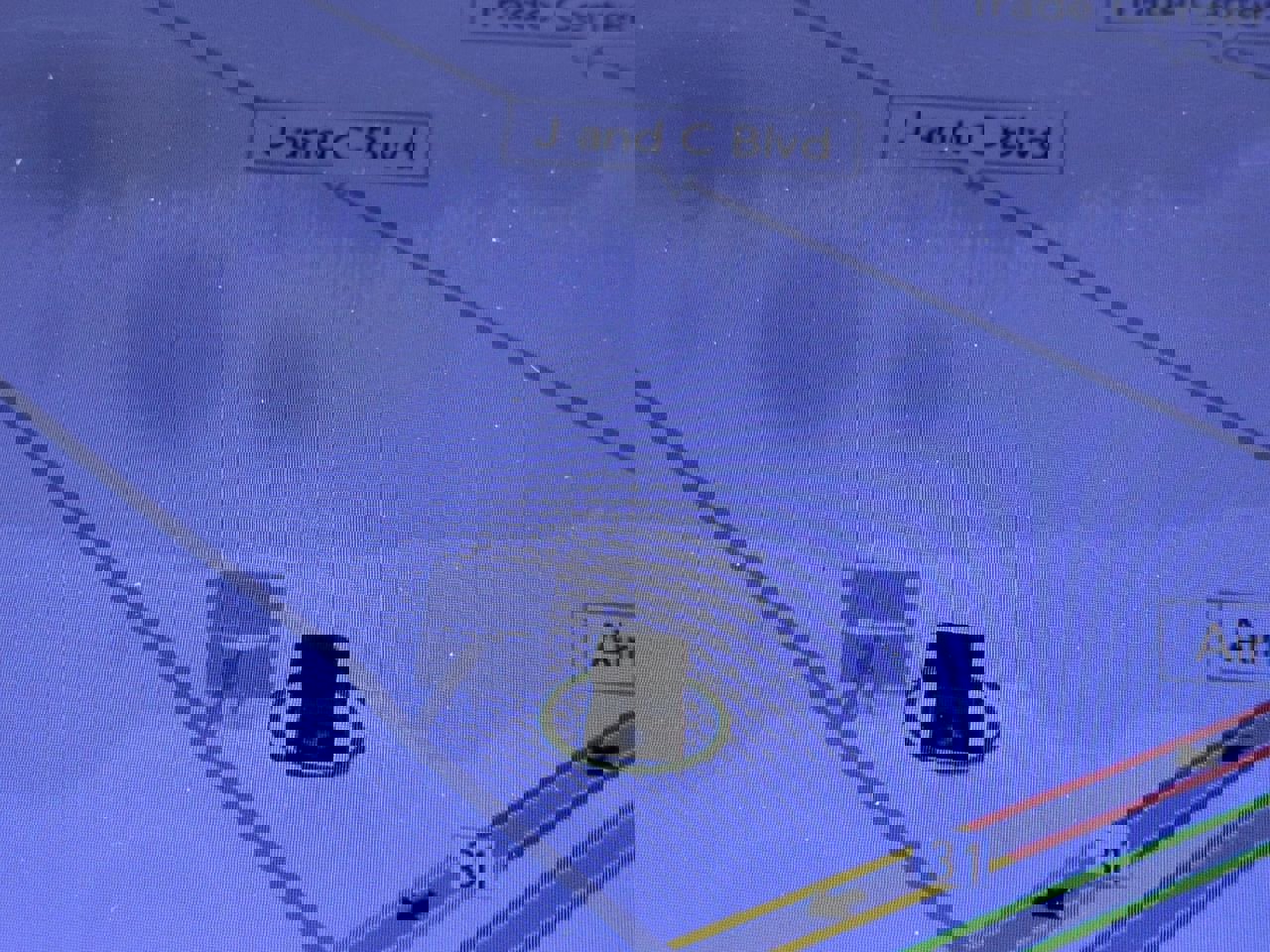 Used 2020 Jeep Grand Cherokee Limited image 23