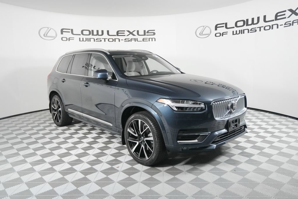 Used 2024 Volvo XC90 B6 Ultimate w/ Protection Package Premier AWD/4WD image 3