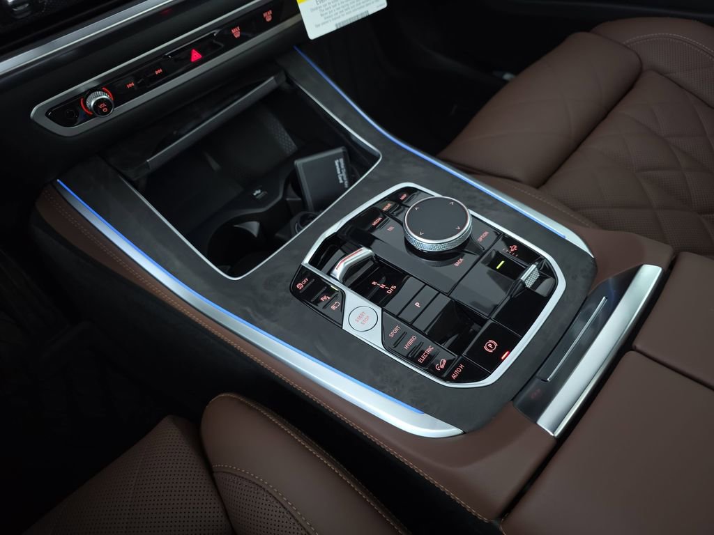 New 2026 BMW X5 xDrive50e w/ M Sport Package image 25