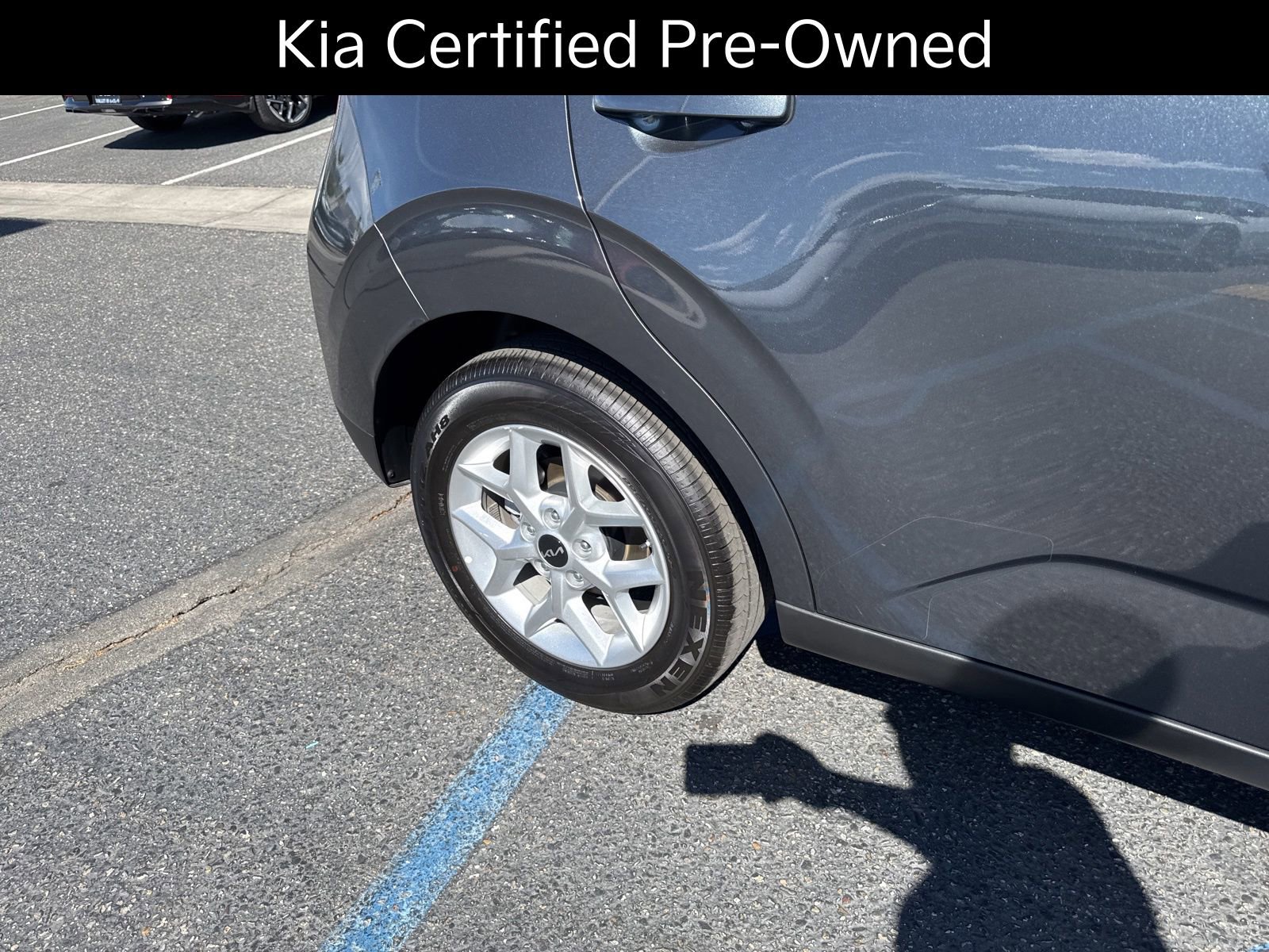 Certified 2025 Kia Soul LX w/ LX Technology Package FWD image 23