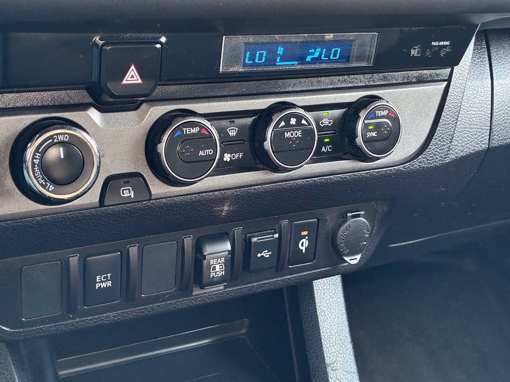 Used 2023 Toyota Tacoma TRD Off-Road AWD/4WD image 23