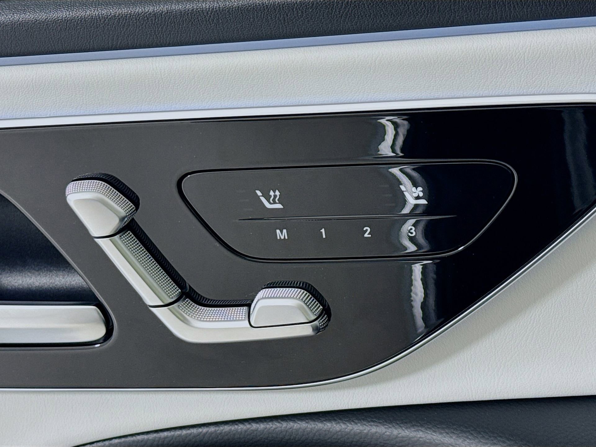 New 2026 Mercedes-Benz E 350 Sedan image 22
