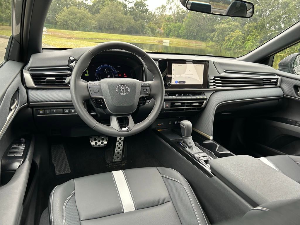 Certified 2025 Toyota Camry SE image 12
