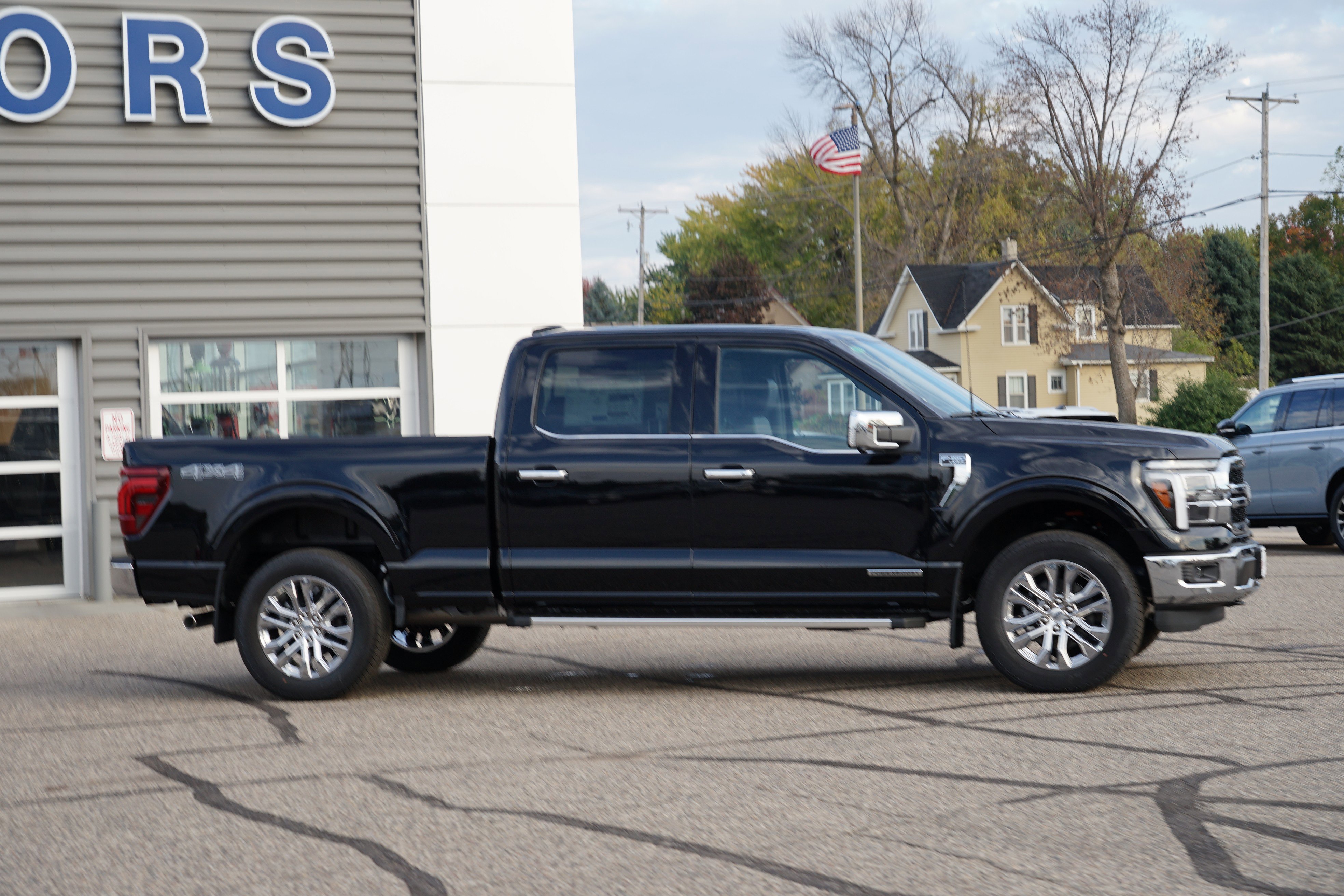 New 2025 Ford F150 Lariat w/ Equipment Group 502A High image 2