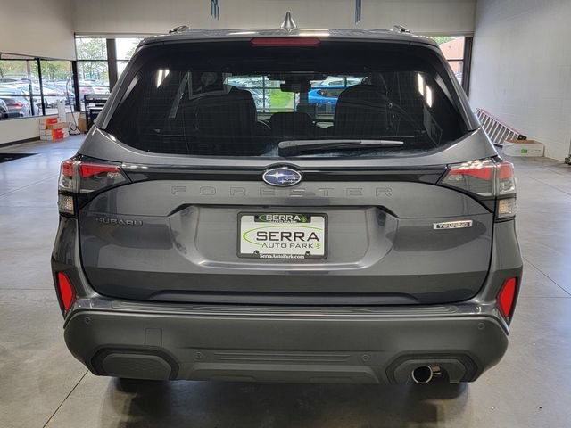 Certified 2025 Subaru Forester Touring AWD/4WD image 6