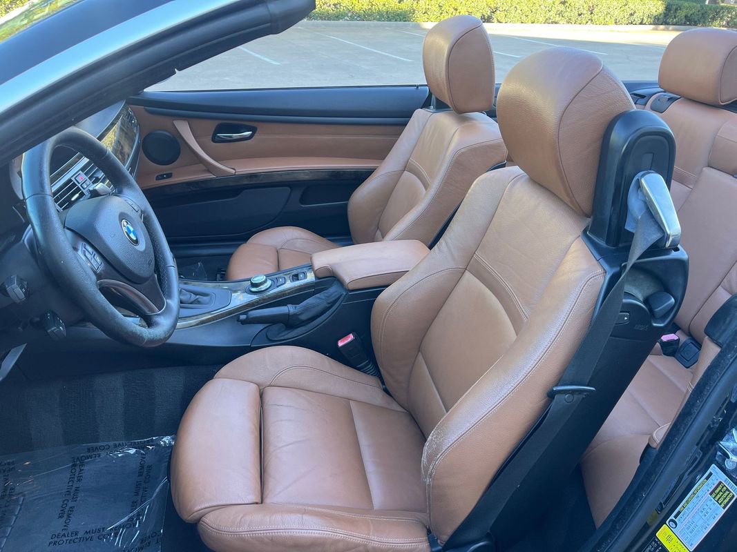 Used 2008 BMW 335i Convertible image 15