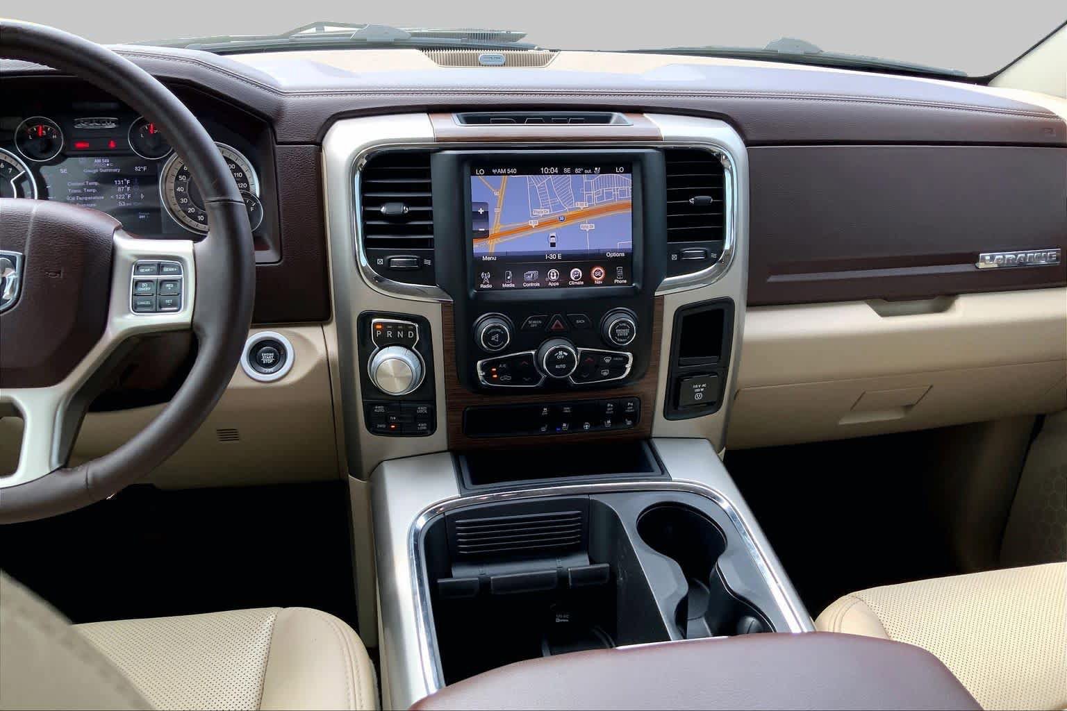 Used 2017 RAM 1500 Laramie w/ Convenience Group AWD/4WD image 7
