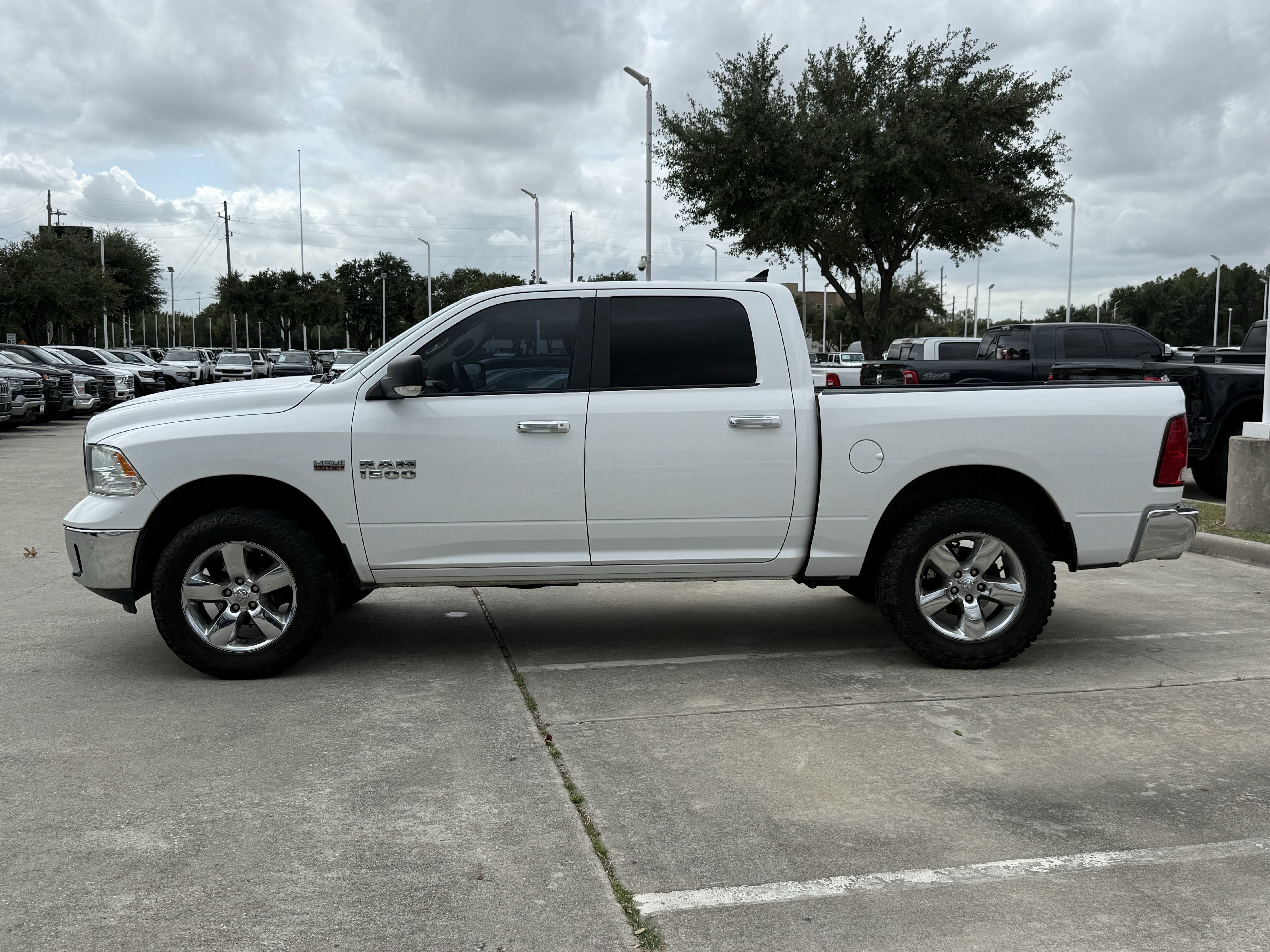 Used 2017 RAM 1500 Big Horn AWD/4WD image 14