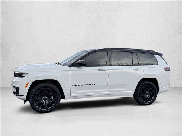 Used 2025 Jeep Grand Cherokee L Summit AWD/4WD image 4