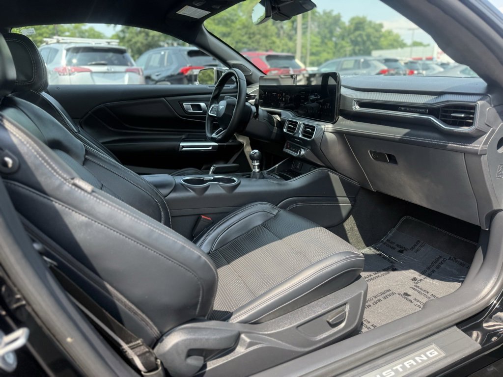 Used 2024 Ford Mustang GT Premium w/ GT Performance Package image 19