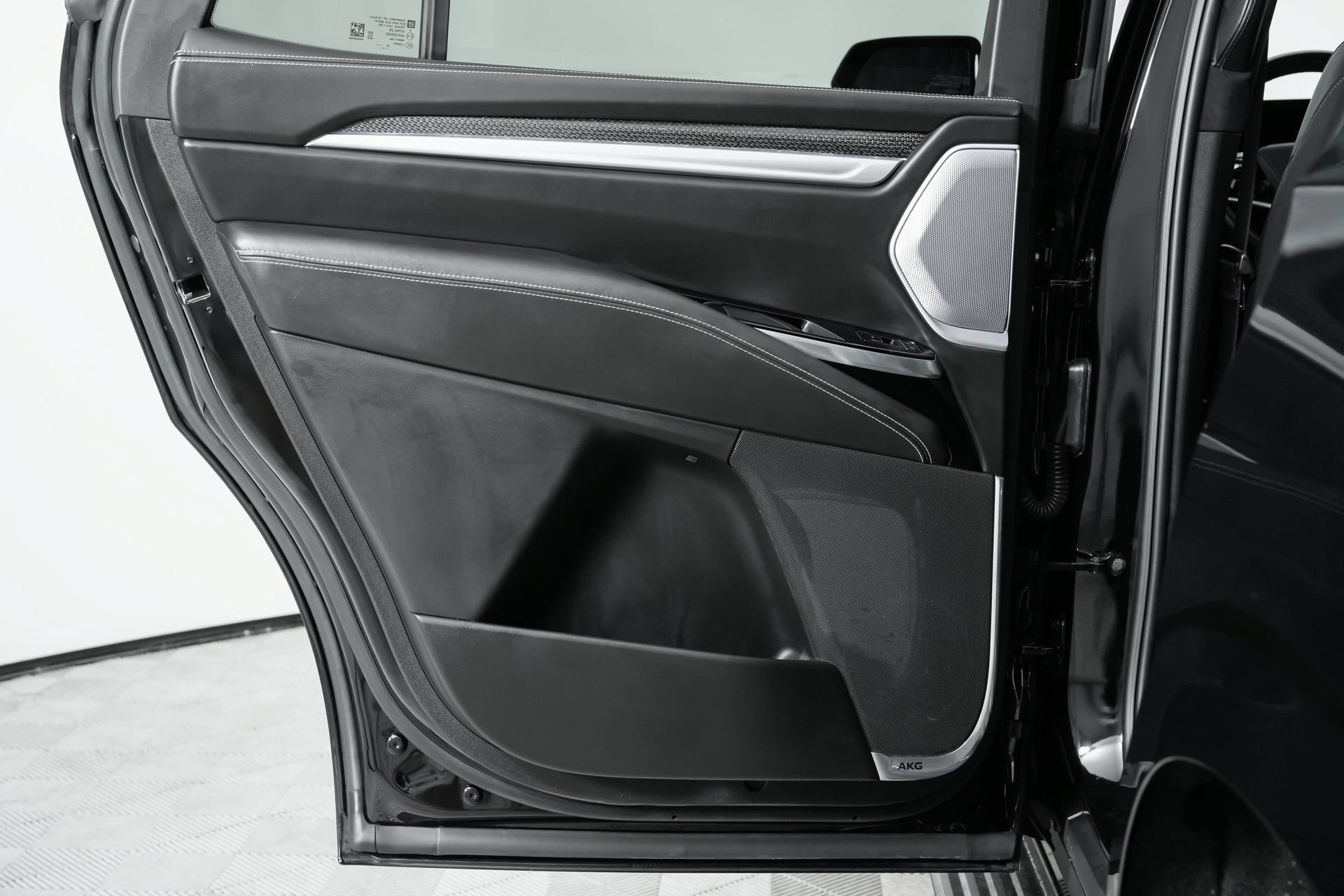 Used 2025 Cadillac Escalade V w/ LPO, Floor Liner Package AWD/4WD image 77