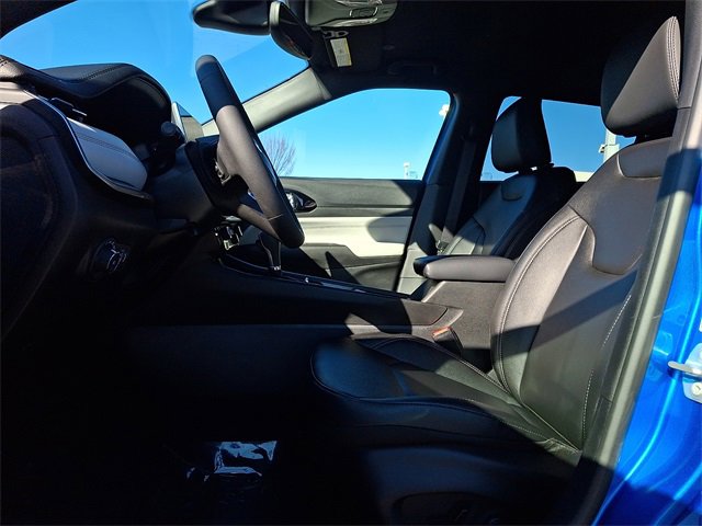 Used 2026 Jeep Compass Limited image 13