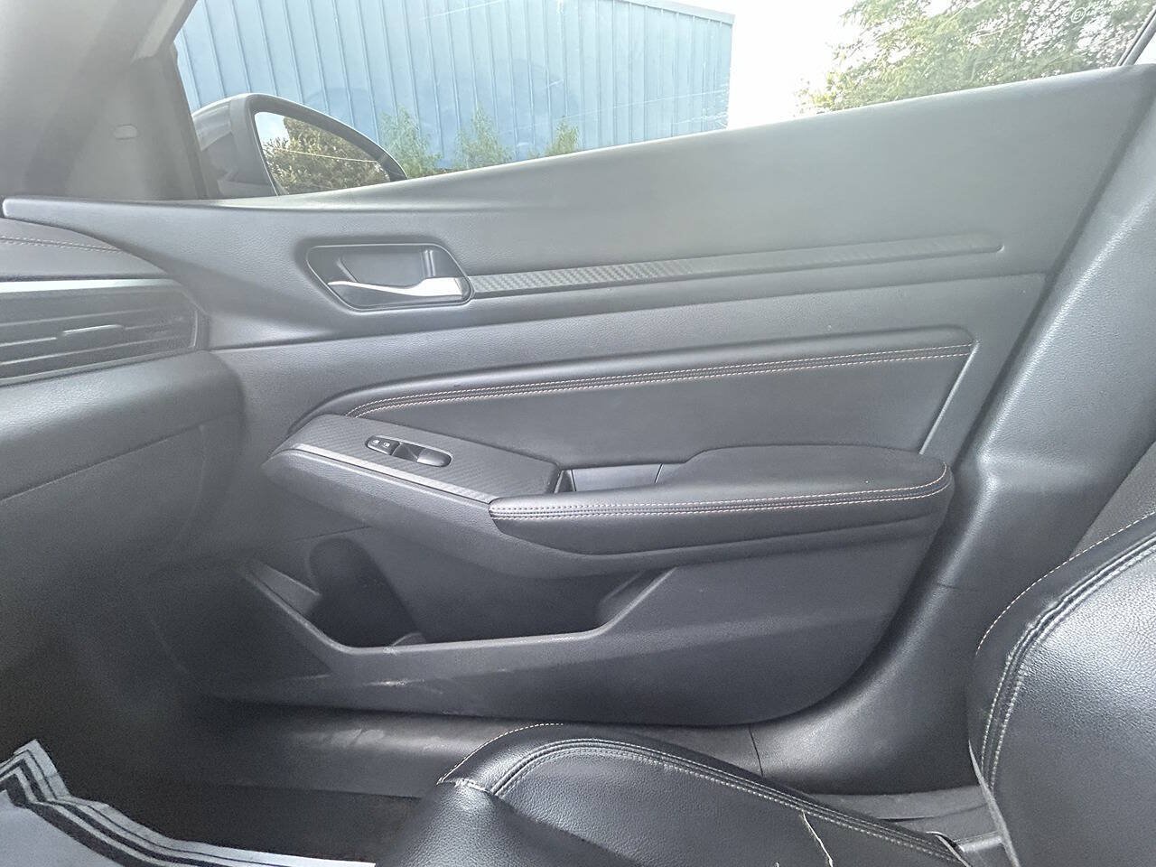 Used 2019 Nissan Altima 2.5 SR w/ SR Premium Package FWD image 24
