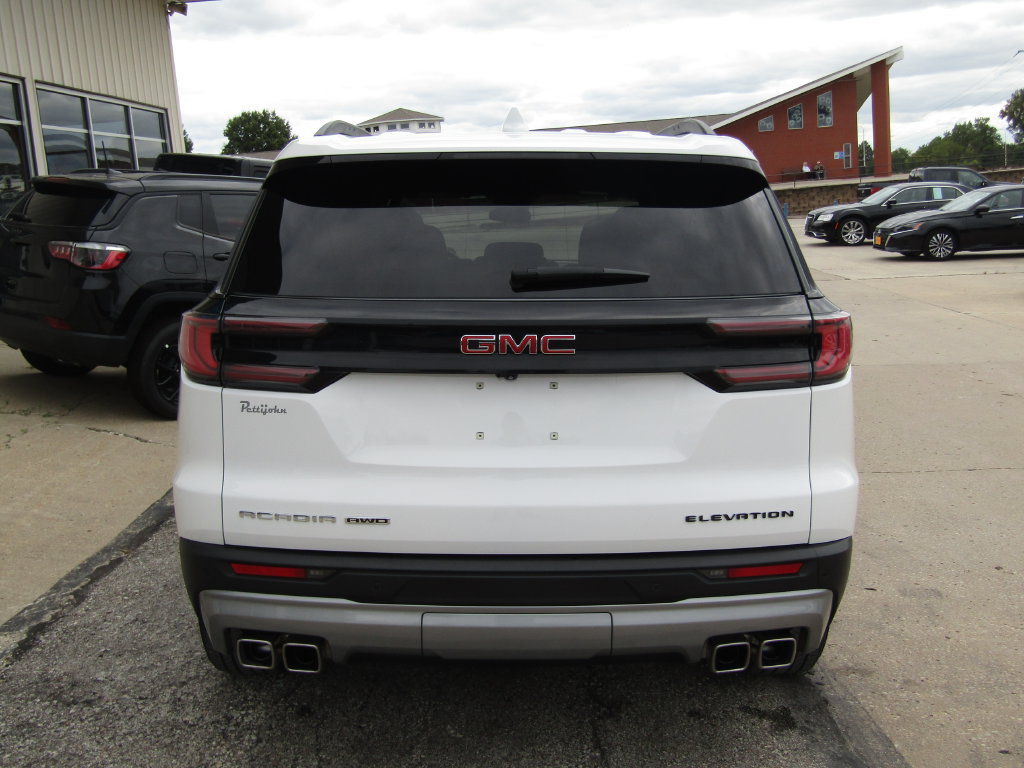 Used 2025 GMC Acadia Elevation AWD/4WD image 4
