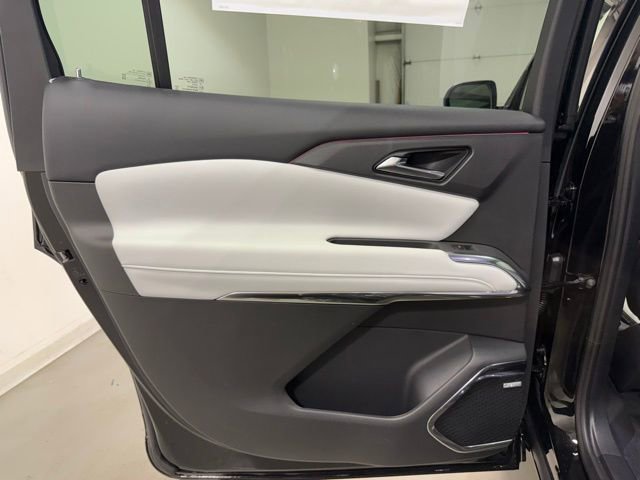 New 2026 Chevrolet Traverse High Country image 27