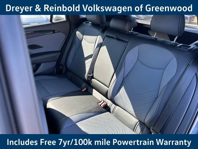 New 2025 Volkswagen Tiguan SE R-Line image 35